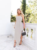 Vestido canelado midi com fenda lateral